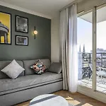 Adagio Buttes Chaumont 4* Παρίσι