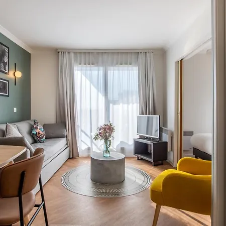 Lägenhetshotell Adagio Buttes Chaumont Paris