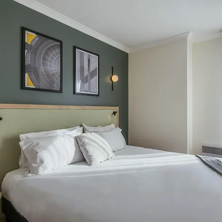 Adagio Buttes Chaumont 3* Paris