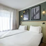 Adagio Buttes Chaumont Aparthotel