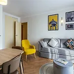 Adagio Buttes Chaumont Aparthotel Paris