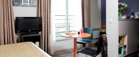 Adagio Buttes Chaumont Aparthotel 4*