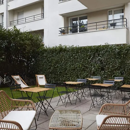 Apart Otel Adagio Buttes Chaumont Paris