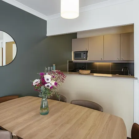 Adagio Buttes Chaumont 3* Parigi