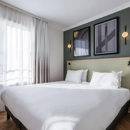Adagio Buttes Chaumont Aparthotel Paris