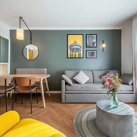 Aparthotel Adagio Buttes Chaumont 4*