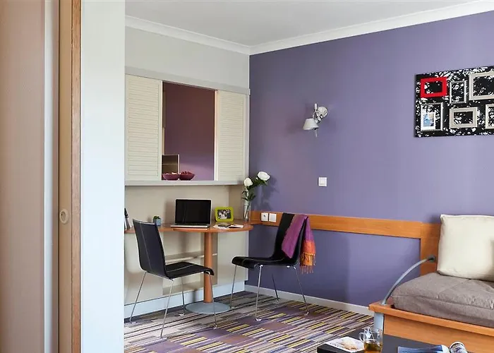 Hotel apartamentowy Adagio Buttes Chaumont 4*