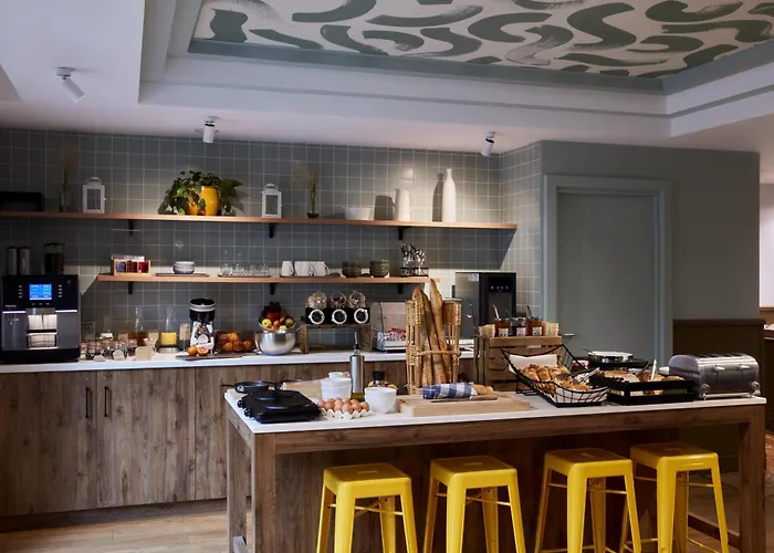 Adagio Buttes Chaumont 4* Paryż