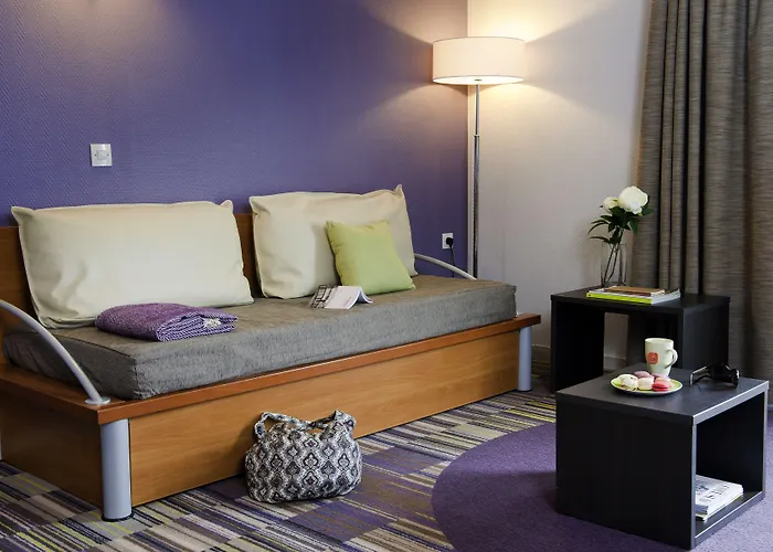 Hotel apartamentowy Adagio Buttes Chaumont