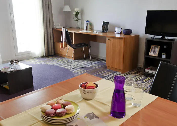 Adagio Buttes Chaumont 4*