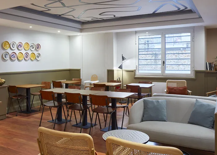 Hotel apartamentowy Adagio Buttes Chaumont Paryż