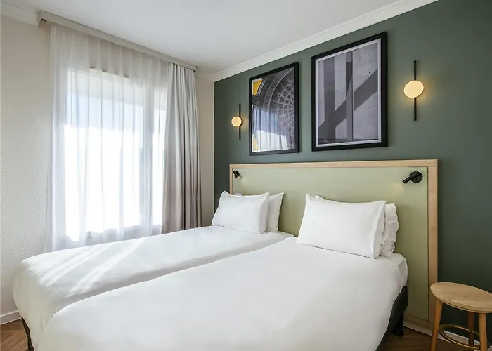 Hotel apartamentowy Adagio Buttes Chaumont 4*