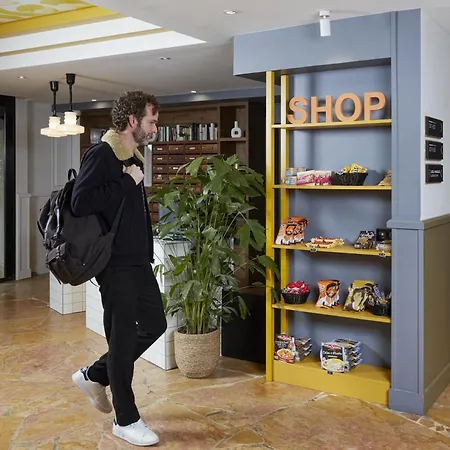 Adagio Buttes Chaumont Lejlighedshotel 4*