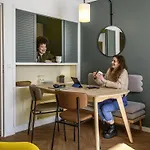 Adagio Buttes Chaumont Lägenhetshotell Paris